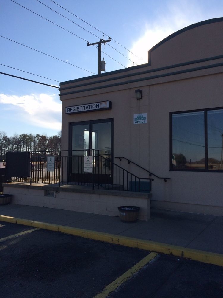 All Day Inn Sandston Exterior photo
